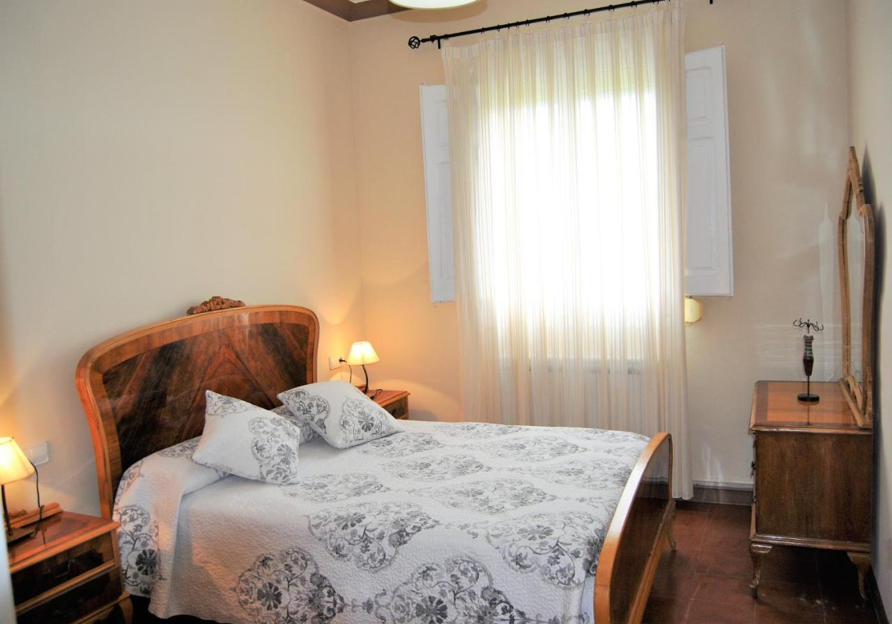 Sol Blanc Villa Alguaire ภายนอก รูปภาพ
