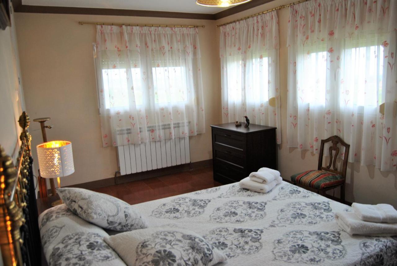 Sol Blanc Villa Alguaire ภายนอก รูปภาพ