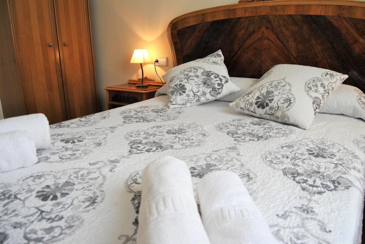 Sol Blanc Villa Alguaire ภายนอก รูปภาพ