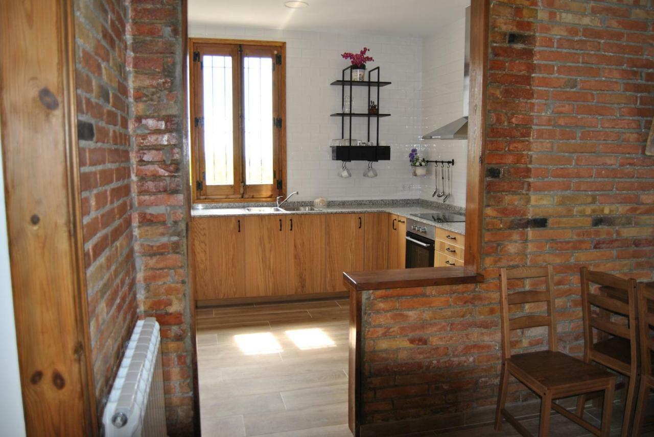 Sol Blanc Villa Alguaire ภายนอก รูปภาพ
