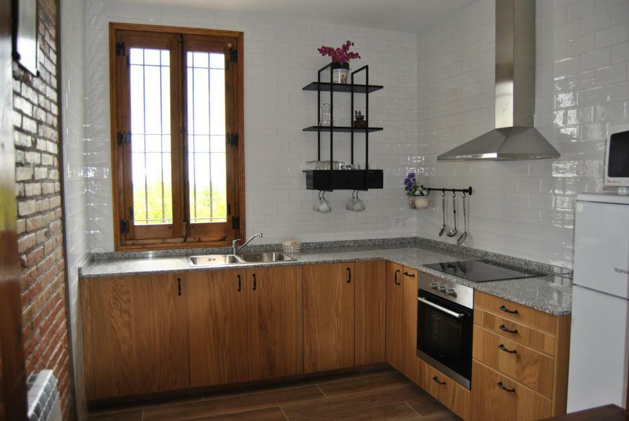 Sol Blanc Villa Alguaire ภายนอก รูปภาพ