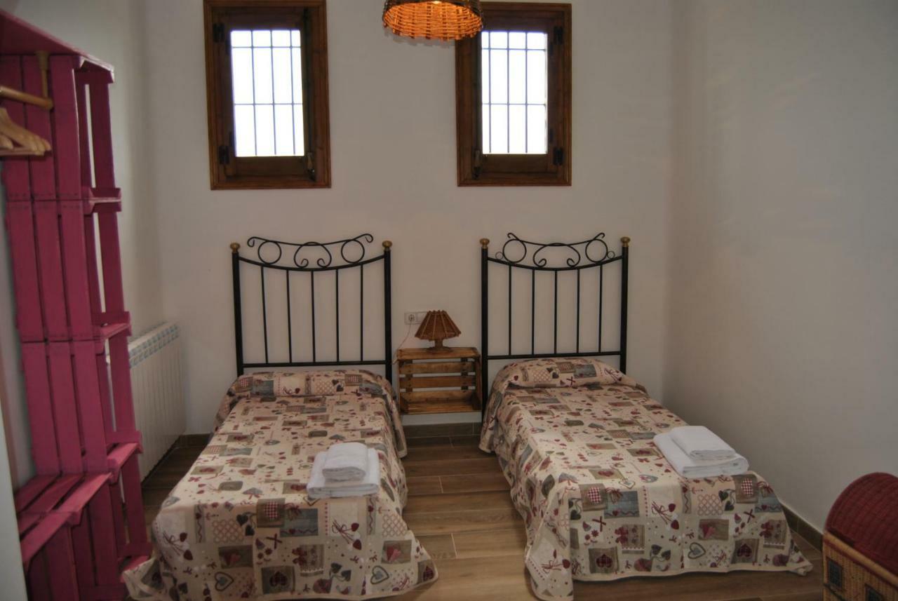 Sol Blanc Villa Alguaire ภายนอก รูปภาพ