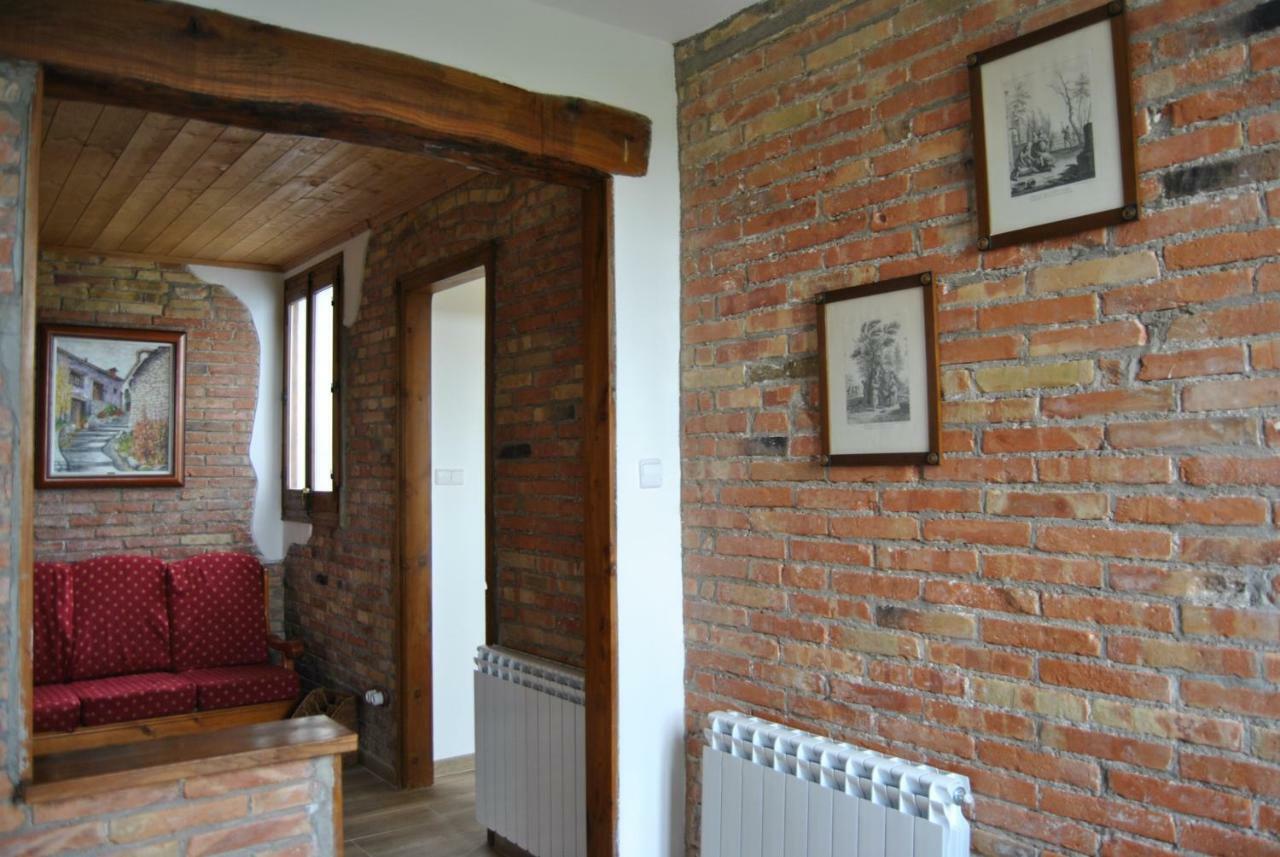 Sol Blanc Villa Alguaire ภายนอก รูปภาพ