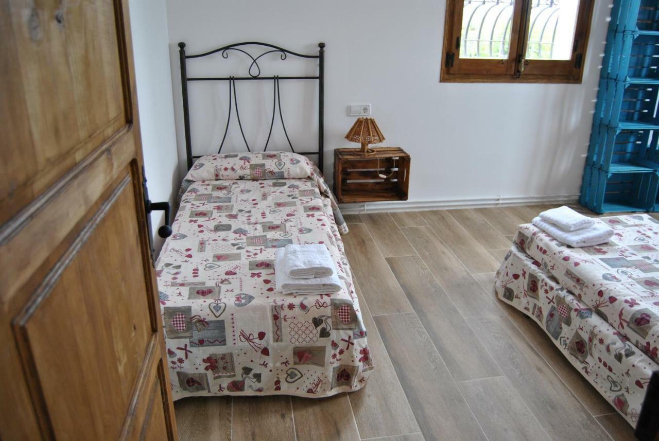 Sol Blanc Villa Alguaire ภายนอก รูปภาพ